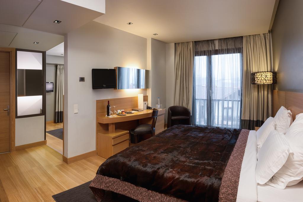 Esperos Palace Luxury & Spa Hotel Kastoria Exterior photo